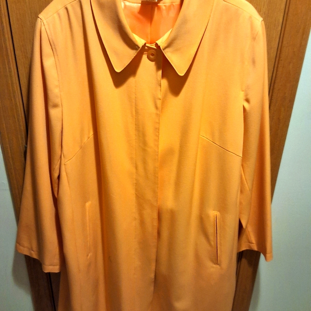 Spring Time Harve Bernard Lightweight Trench - image 1